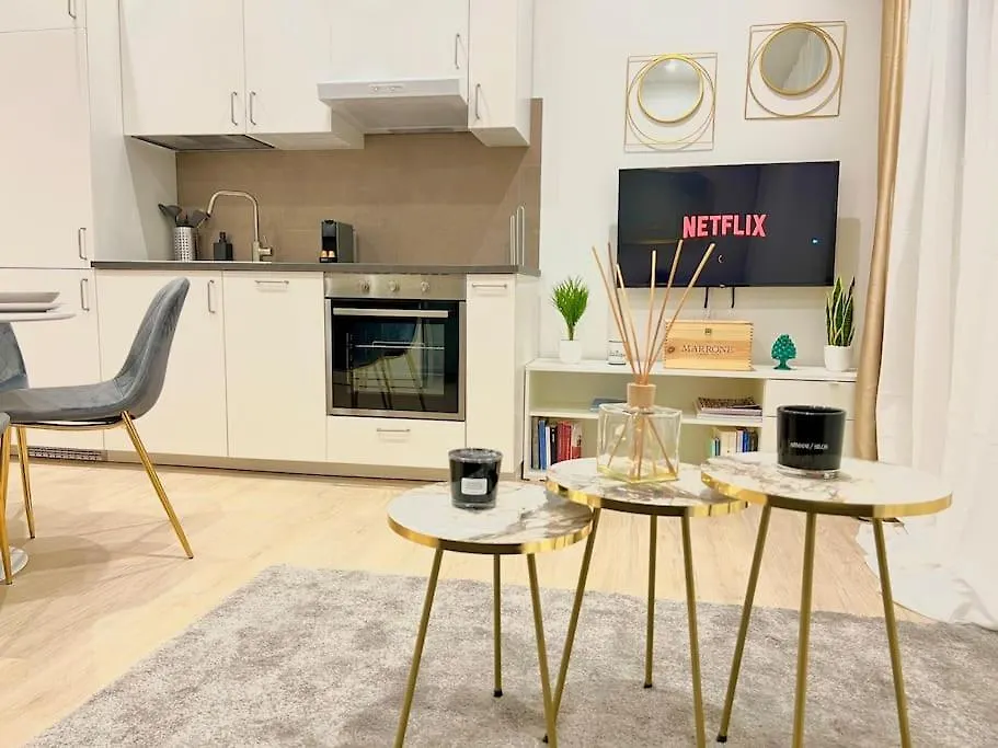Apartment The Boutique House - Treasure Trove - Gold Suite Milan Italy
